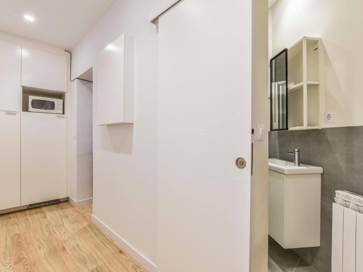 Apartament Apartamento En Plaza De Canalejas Madryt Zewnętrze zdjęcie