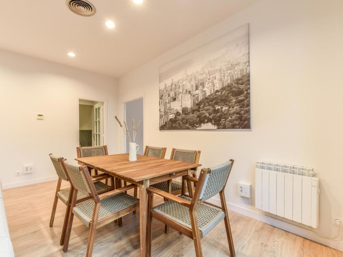 Apartament Apartamento En Plaza De Canalejas Madryt Zewnętrze zdjęcie